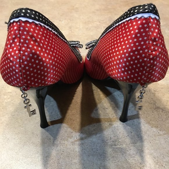 PENTHOUSE Red Polka Dot Fabric Peep Toe Charm Pump - Picture 5 of 7